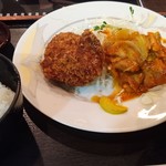 Ea - Ａランチ_メンチカツ_チキントマト煮