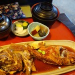 味の館 海鮮亭 - 煮魚定食