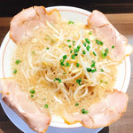 Mannin Ya - 
『ラーメン』690円