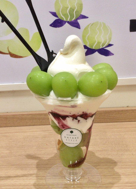 シャインマスカットパフェ By もへじい ハタケスタイル エスパル山形店 Hatake Style 旧店名 Hatake Cafe 山形 カフェ 食べログ シャインマスカットパフェ By もへじい ハタケスタイル エスパル山形店 Hatake Style 旧店名 Hatake Cafe 山形 カフェ 食べログ