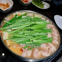 博多もつ鍋 やま中 赤坂店 - もつ鍋醤油。