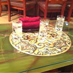 ステーキハウス華 - 食後は別のテーブルへ移動です。