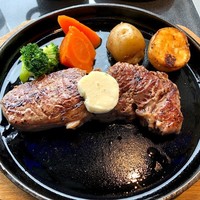 国産熟成焼肉 肉バル ドウラクコリーダ ランドマーク店 - リブロースステーキ