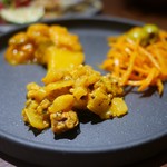 新宿ボンベイ - アチャール3種盛り  マンゴーレモン、オリーブキャロット