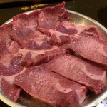 大衆ホルモン焼肉 順 - 