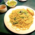 東京カフェレストラン フレスカ - 日替りのツナと小松菜のペペロンチーノ ガツ盛（870円）
