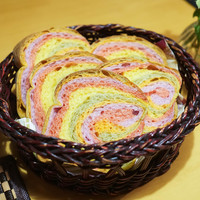 山ごぼう - お野菜のパン(よもぎ、かぼちゃ、トマト、黒豆麹) ジャム、カッテージチーズチーズと