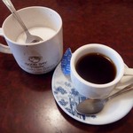 武石 - ミニコーヒー(2012/02/09撮影)