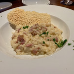 イタリアンレストラン&バル GOHAN - チーズたっぷりリゾット（980円）