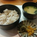 Resutoran Daguri - ごはん＆お椀＆漬物