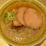 RAMEN RS 改 - 背脂中華そば塩のアップ