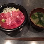 まぐろだけボーノ　白川 - 赤身とろ丼・シャリ大盛り（1,050円）