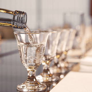 全国各地の日本酒や焼酎をはじめとする、料理に合う一杯をご用意