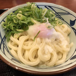 丸亀製麺 - 釜玉うどん