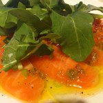 ワイン食堂 イナセヤ キッチン - スモークサーモンと千枚漬けのマリネ