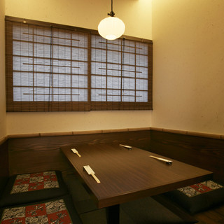 ≪1階個室 2～4名様迄≫古き良き日本家屋ならではの落ち着きと温かみに溢れる空間