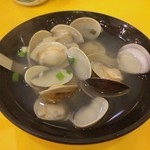 蚵仔煎大王 - 蛤のスープ