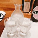 Hontouzushikaiba - 日本酒も進む〜〜 lol