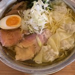 磨きの町のラーメン屋 味我駆 - 