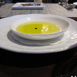 ラ ターブル ドゥ ジョエル・ロブション - オリーブオイル