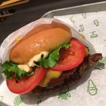 シェイクシャック - 1,000円オーバーのＷパテバーガーは・・・