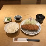 とんかつ勝 - ランチかつ定食（972円）