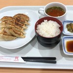 リンガーハット - 薄皮ぎょうざ７個定食＋サービス３個（税込399円）