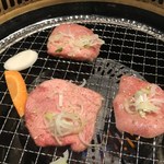 焼肉 鶯谷園 - 