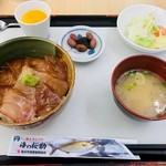 Ajidokoro Umino Ou Kan - 漬け丼定食