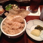 鉄板焼 よこはま - ガーリックライス