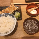 肉汁餃子のダンダダン - 