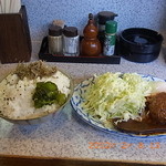 片桐 - 煮込みハンバーグ（600円）