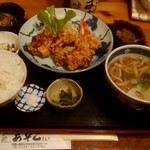 Asoko Maeda - からあげ定食 1030円