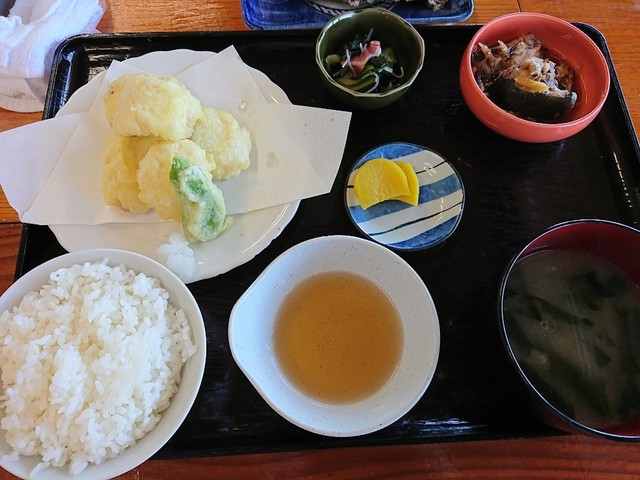 ぴんぴん亭 讃岐相生 魚介料理 海鮮料理 食べログ