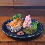 川沿いの台所 やすざみや