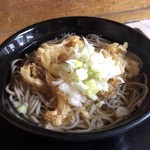 ごん兵衛 - 料理写真:天ぷらそば 250円