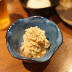 ヒヨク之トリ - お通しのポテト