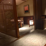 Teien Saryou Minami - 食事する場所は、格子で仕切られています