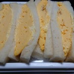 ベイクドコンフェ - ふわふわタマゴサンド680円