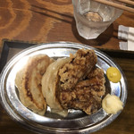 Sapporo Gyouza Seizoujo - 大粒餃子さんでっかぁ(*ﾟ▽ﾟ)ﾉ