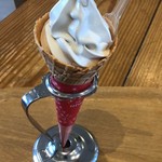 六斉舎 - 栗のソフトクリーム