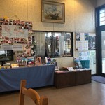 六斉舎 - 小布施総合案内所内