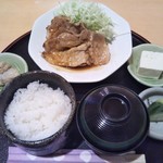 双葉 - 豚ロース焼肉定食 700円(税込)(2019年9月13日撮影)