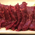 串政 - 馬刺しアップ