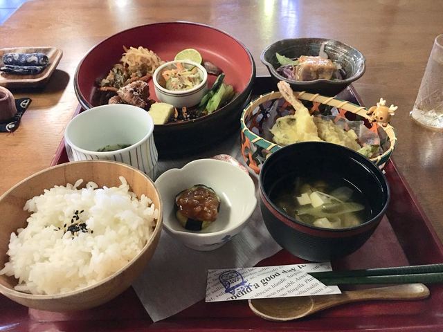 蔵カフェ こうらく 宇多津 カフェ 食べログ