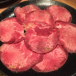焼肉問屋 牛蔵 - タン塩