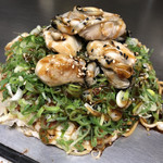 BOSS - 牡蠣たっぷりお好み焼き 1600円