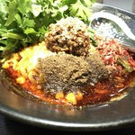 ラーメンなり屋 - 無言の迫力