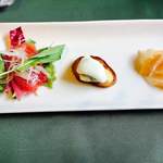 スエナミ - 料理写真:マグロ
ゴルゴンゾーラカナッペ
柿と生ハム