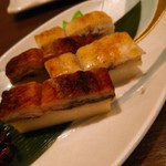 炭焼うな富士 - うなぎの枕